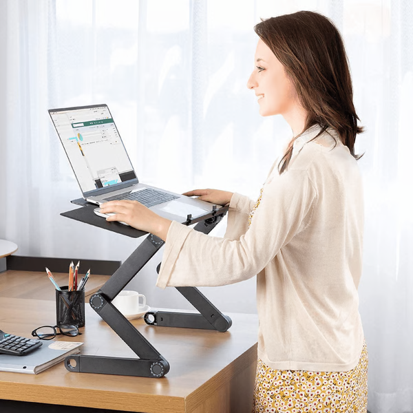 360-adjustable-ergonomic-laptop-stand-in-aluminium-alloy-img1.png