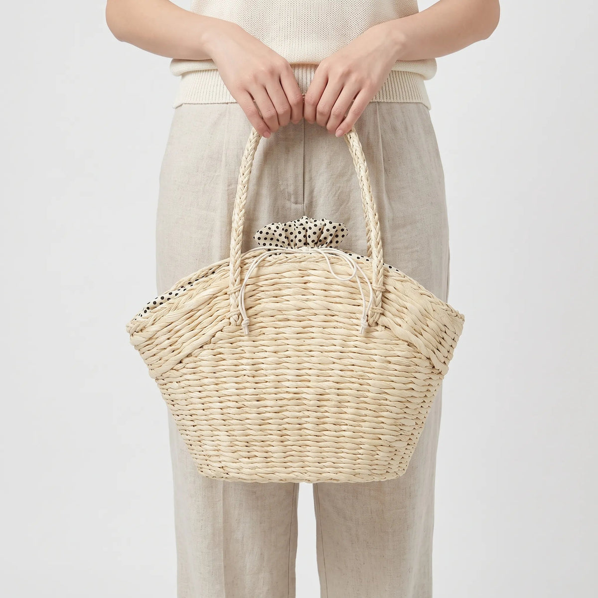 beach-woven-tote-bag-large-summer-straw-shoulder-bag-for-women-img2.webp