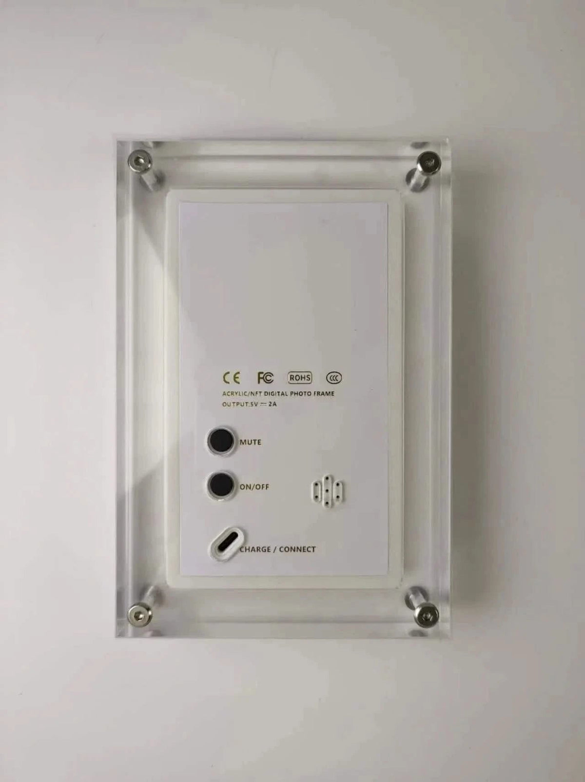 compact-digital-photo-frame-with-high-resolution-ips-screen-img6.webp
