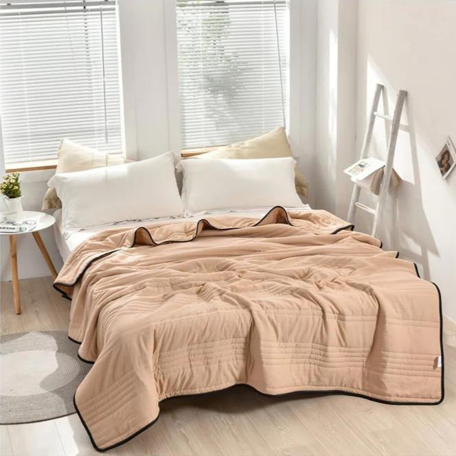 cooling-summer-blanket-hypoallergenic-soft-for-hot-sleepers-img11.jpg