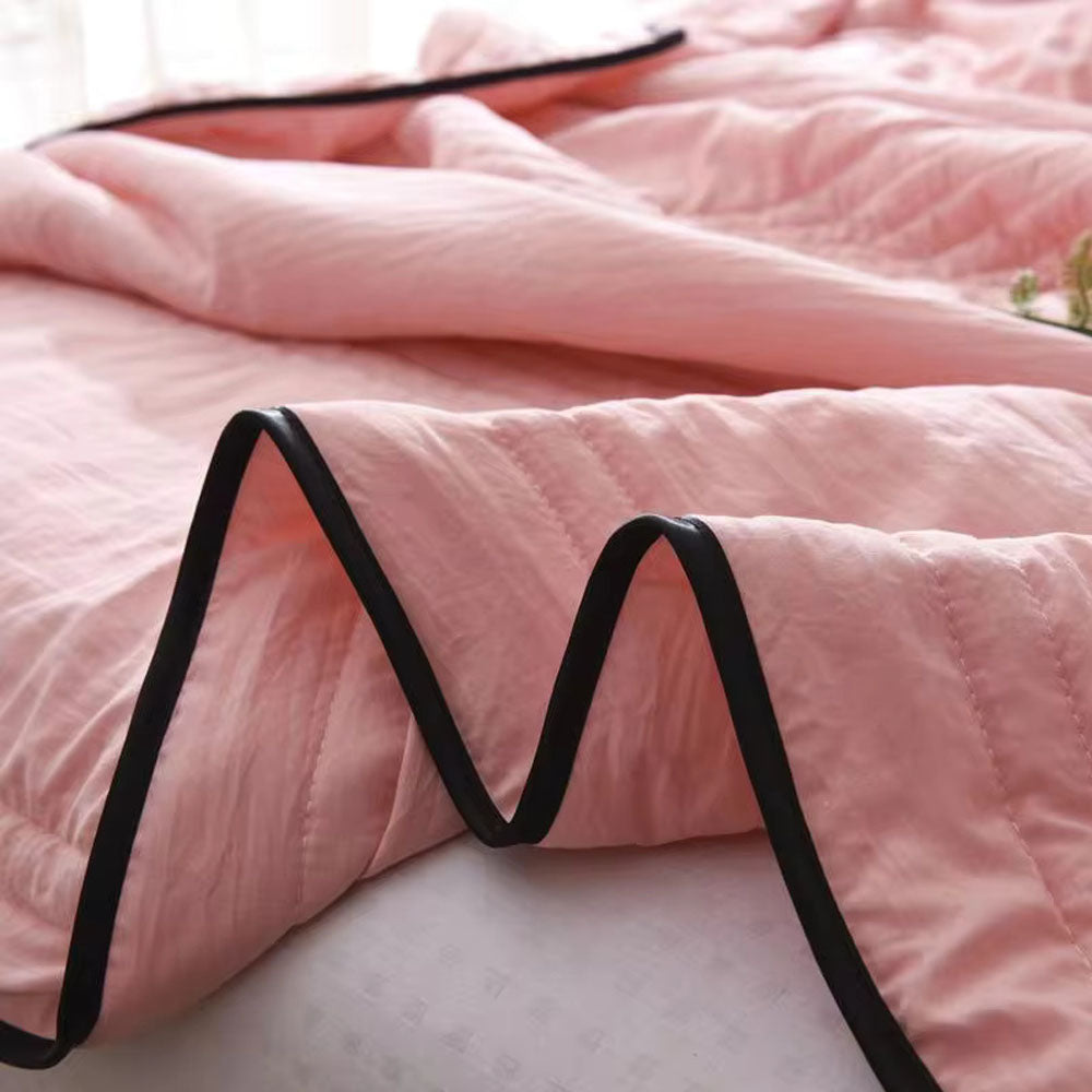 cooling-summer-blanket-hypoallergenic-soft-for-hot-sleepers-img5.jpg
