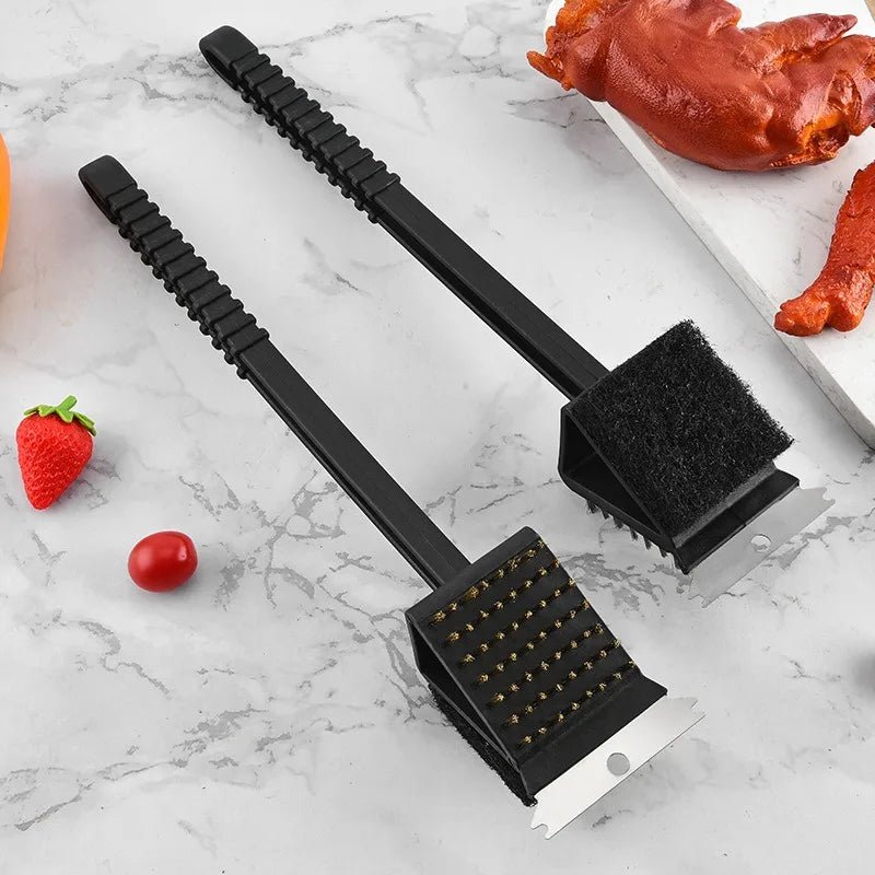 copper-wire-grill-cleaner-with-scraper-and-sponge-img3.webp