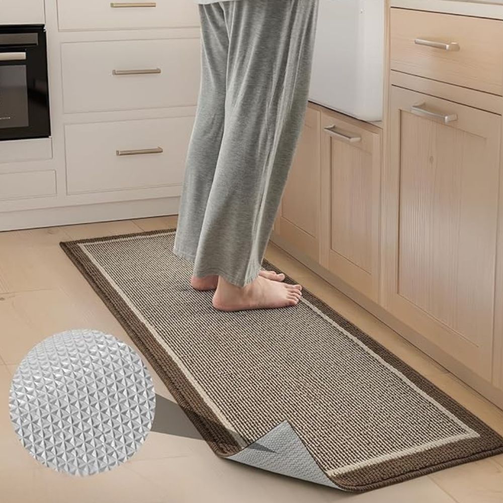 elegant-anti-slip-kitchen-mat-with-textured-comfort-img2.jpg