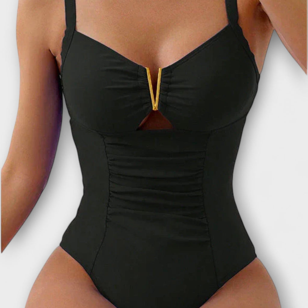 elizabeth-sophisticated-charm-swimsuit-img2.jpg