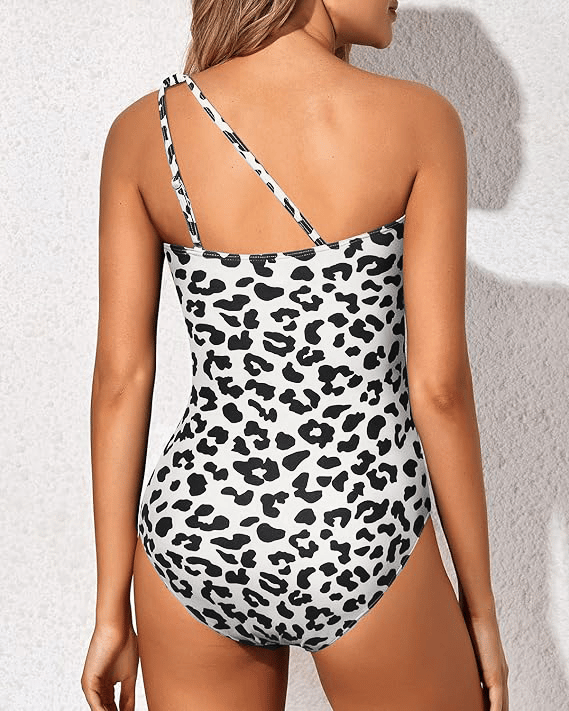 elizabeth-sophisticated-one-shoulder-swimsuit-img2.png