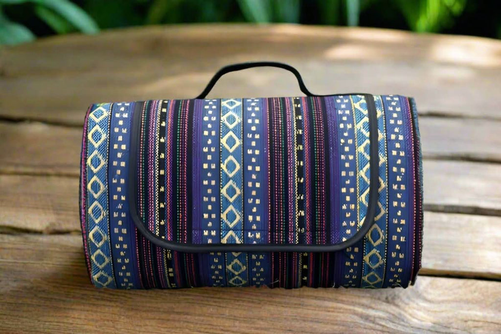 ethnic-waterproof-picnic-mat-for-camping-outdoor-adventures-img10.jpg