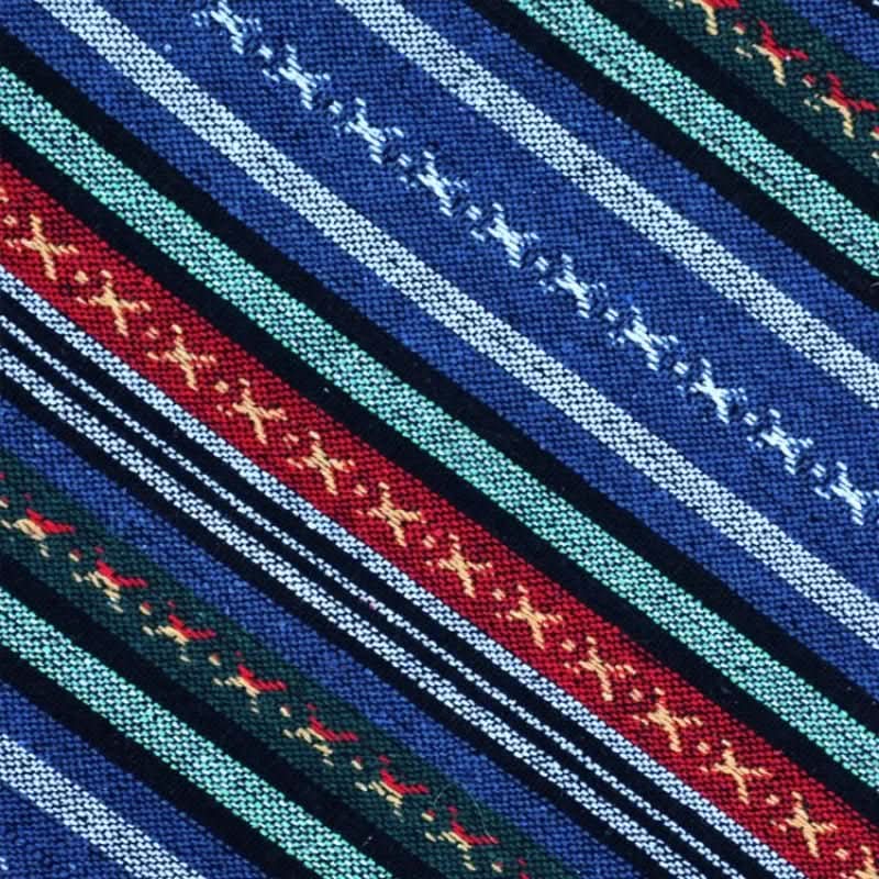ethnic-waterproof-picnic-mat-for-camping-outdoor-adventures-img5.jpg