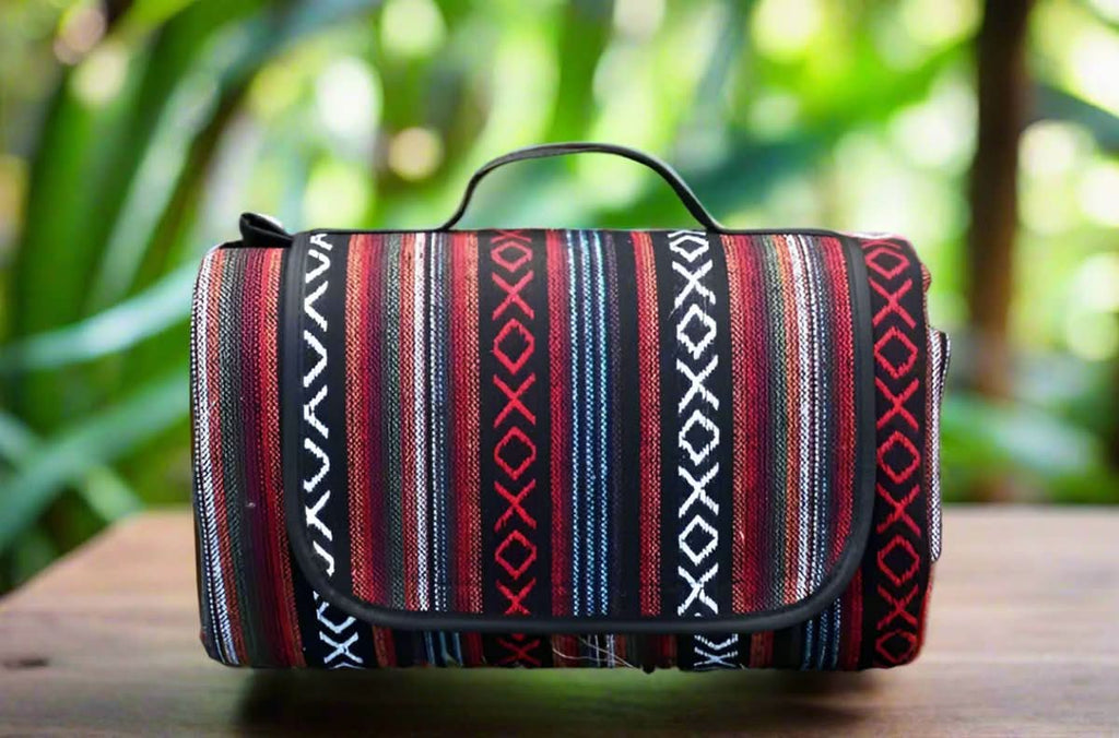 ethnic-waterproof-picnic-mat-for-camping-outdoor-adventures-img9.jpg