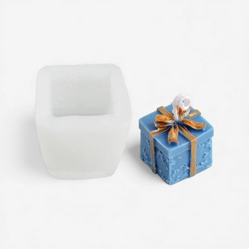 festive-christmas-3d-figures-silicone-decor-set-img5.jpg