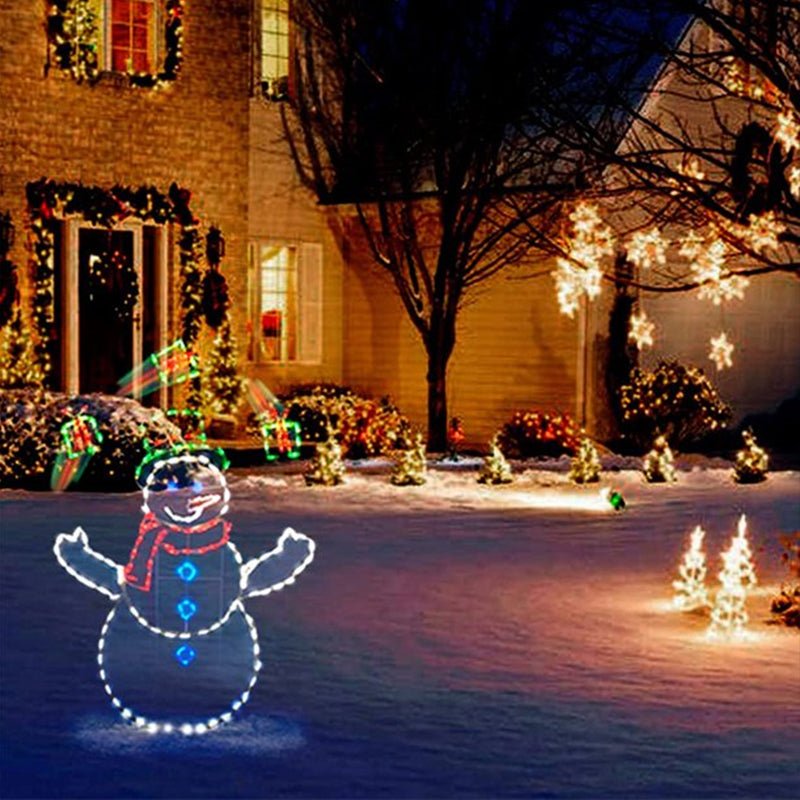 festive-christmas-snowball-fight-led-garden-light-img2.jpg