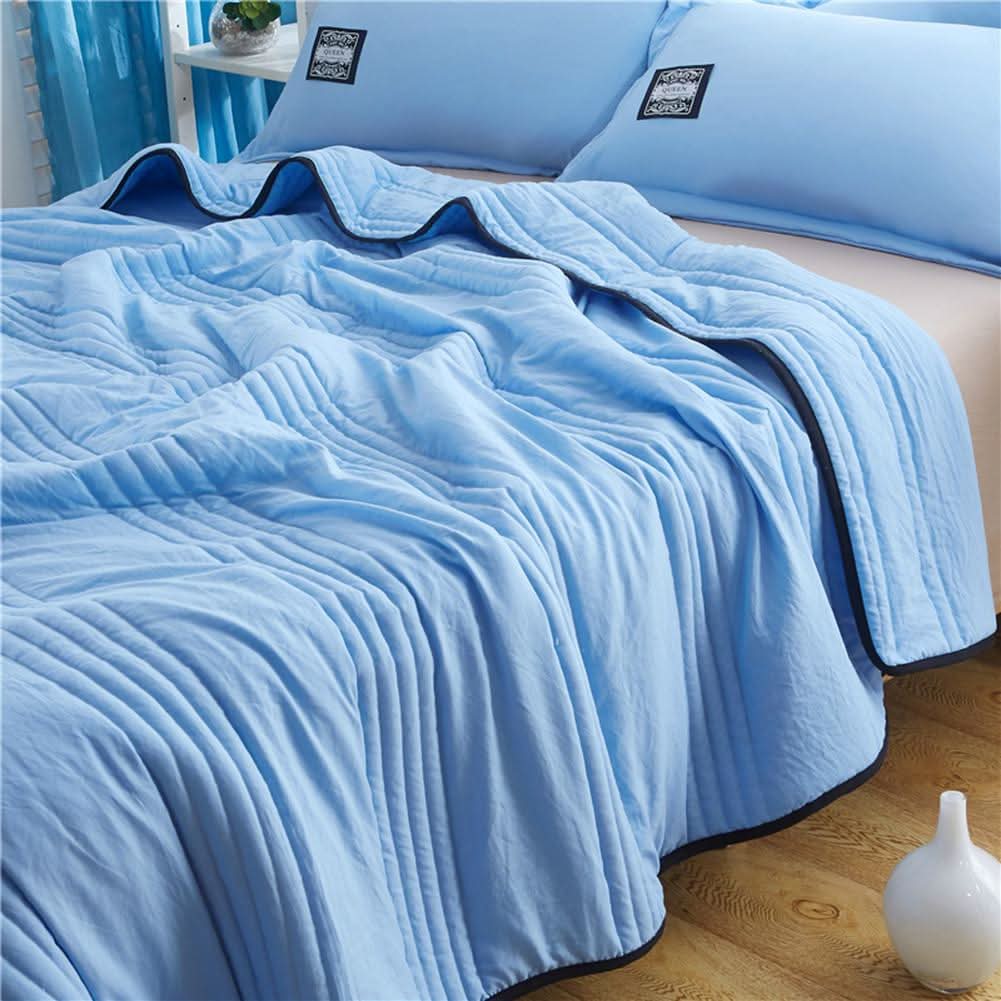 microfiber-cooling-blanket-breathable-moisture-wicking-hypoallergenic-img5.jpg