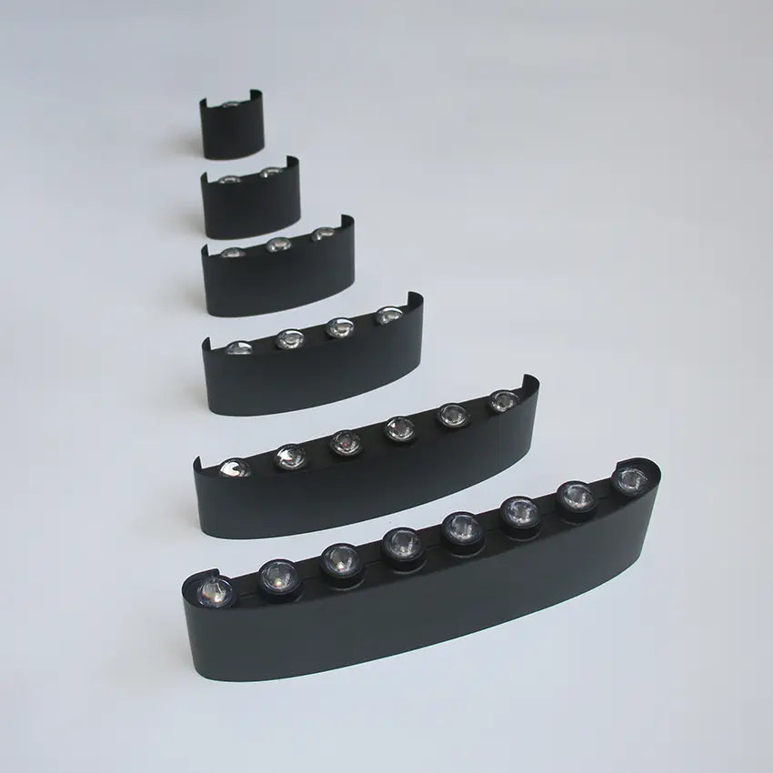 modern-aluminum-wall-sconce-with-black-white-ip44-for-indoor-outdoor-img5.webp
