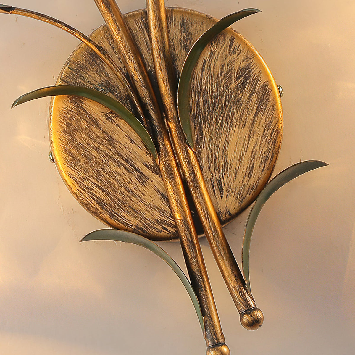 modern-jasmine-wall-sconce-with-floral-accent-for-living-room-img17.jpg
