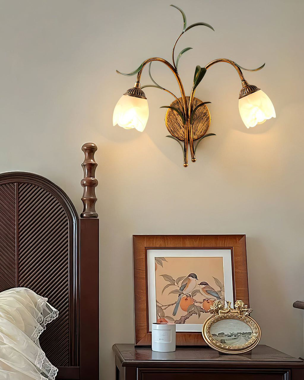 modern-jasmine-wall-sconce-with-floral-accent-for-living-room-img7.jpg