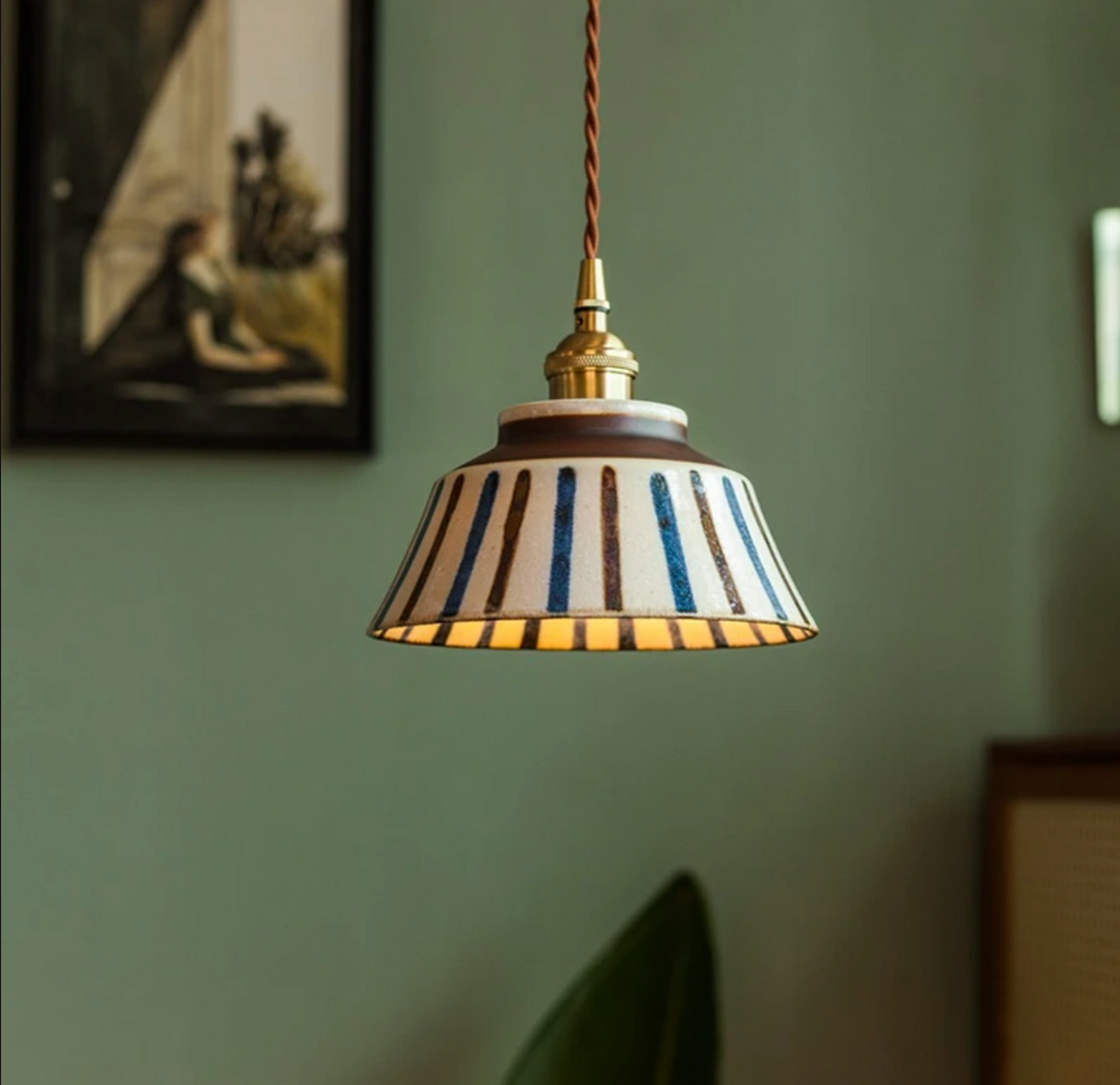 nordic-ceramic-pendant-light-with-copper-fitting-floral-pattern-img11.png