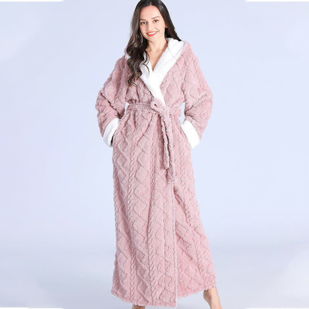 plush-knitted-long-hooded-bathrobe-super-water-absorbing-windproof-img5.png