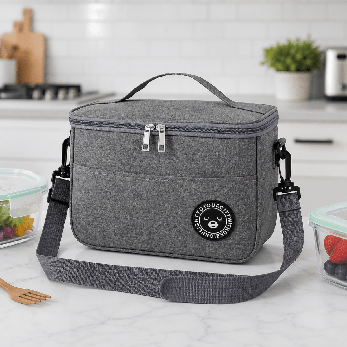portable-insulated-cooler-bag-keep-food-and-drinks-fresh-on-the-go-img1.png