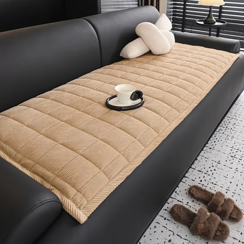 quilted-microfibre-sofa-cover-with-non-slip-fit-img1.jpg