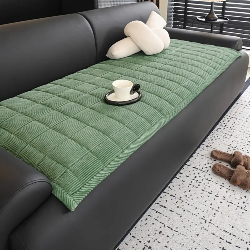 quilted-microfibre-sofa-cover-with-non-slip-fit-img4.jpg