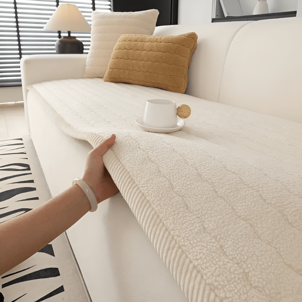 soft-non-slip-polyester-sofa-cover-for-pet-protection-img4.png