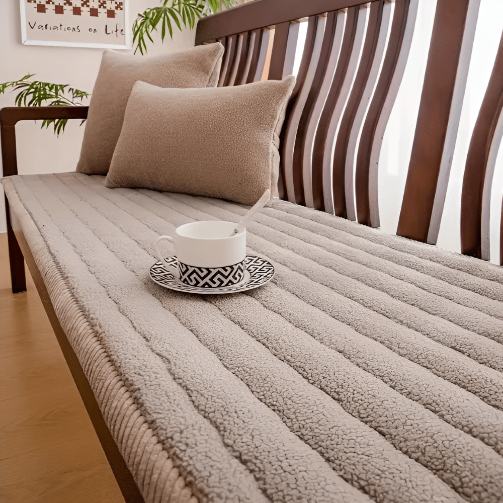 soft-non-slip-polyester-sofa-cover-for-pet-protection-img8.png