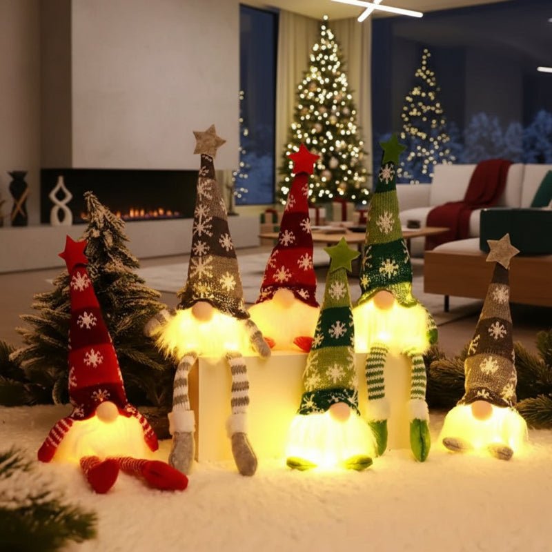 warm-christmas-light-up-doll-cosy-yellow-glow-img9.jpg