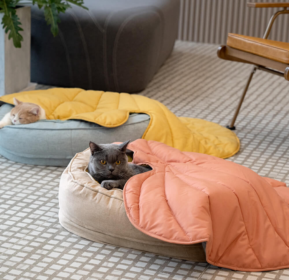 washable-cotton-leaf-shape-dog-blanket-mat-for-couch-img17.jpg