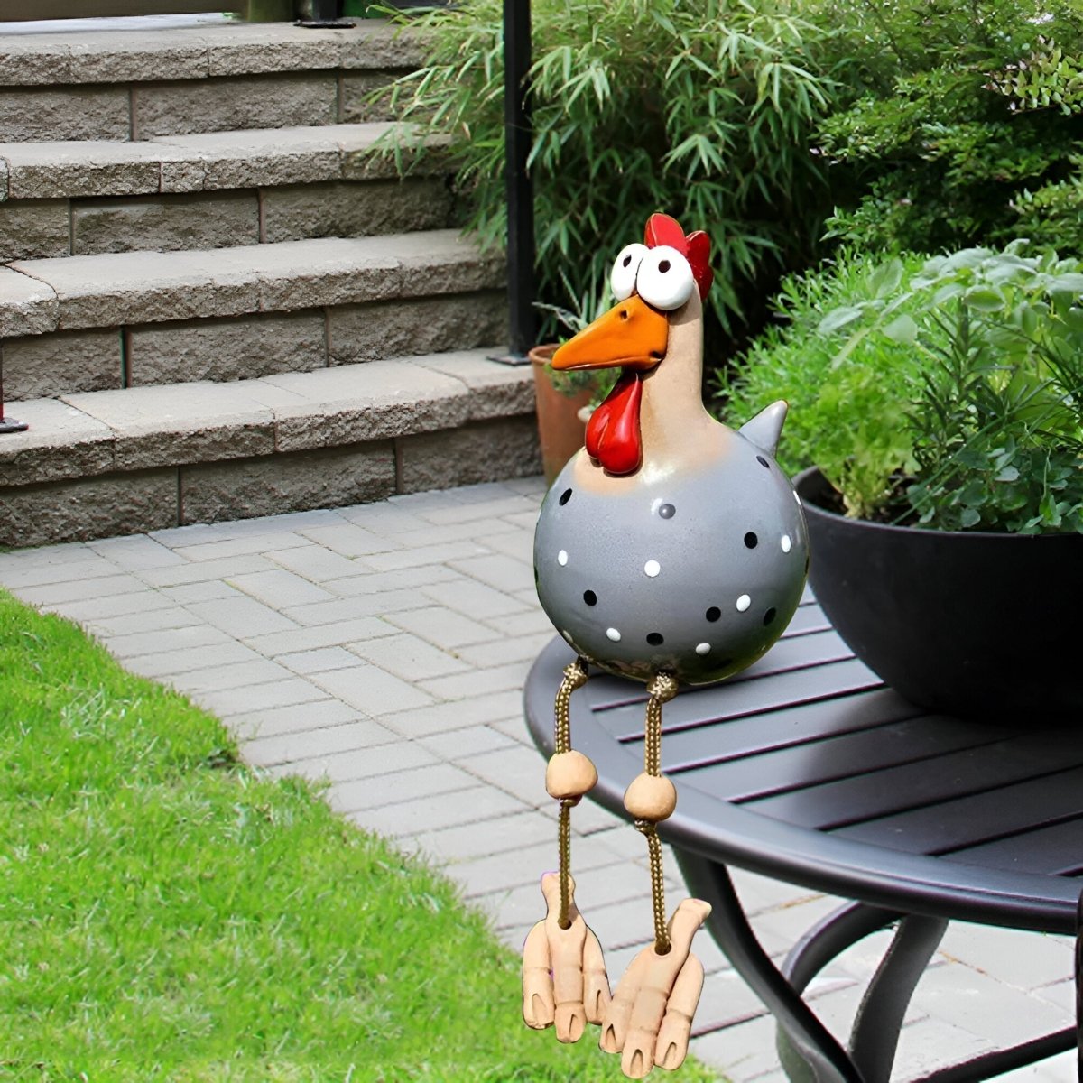 whimsical-resin-chicken-garden-statue-with-expressive-eyes-img6.jpg