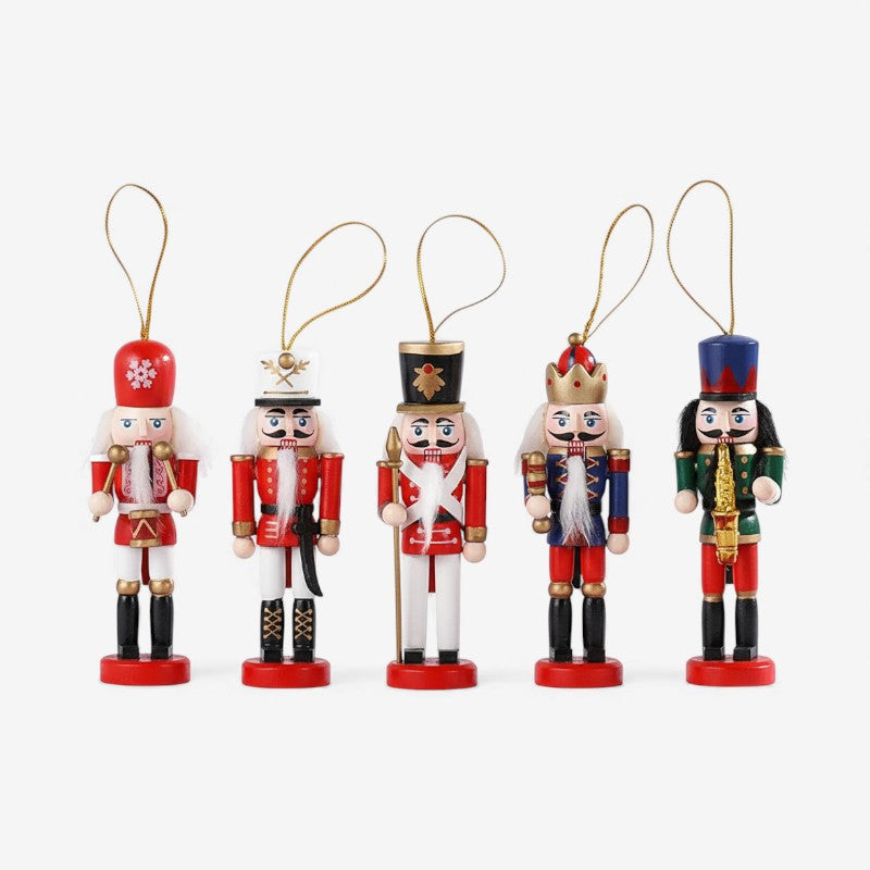 wooden-christmas-nutcracker-ornaments-hanging-set-img1.jpg
