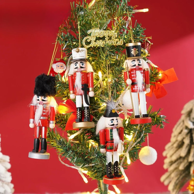 wooden-christmas-nutcracker-ornaments-hanging-set-img3.jpg