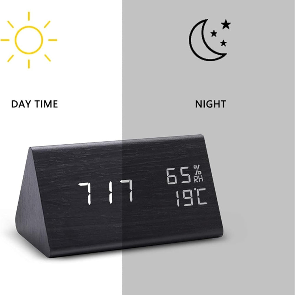 wooden-triangle-led-alarm-clock-with-digital-display-img10.jpg
